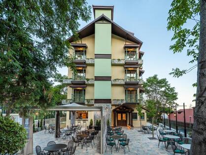 Petit Palais Boutique Hotel